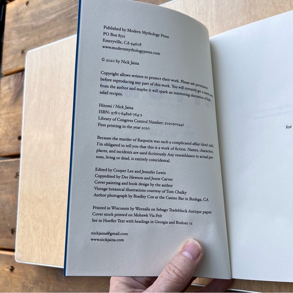 Hitomi Soft Cover Book By Nick Jaina New - Picture 5 of 9